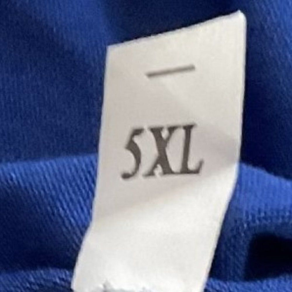 New Blue Dog T-Shirt (Size tag is incorrect) - Picture 6 of 6